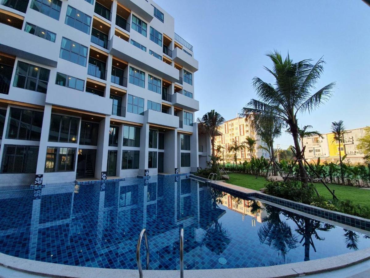 Atom Phuket Hotel -Sha Plus Nai Yang Beach Exterior foto